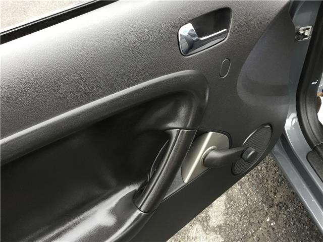 2008 Pontiac Solstice Base (Stk: B3390) in Cornwall - Image 3 of 30