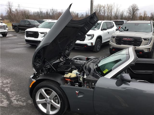 2008 Pontiac Solstice Base (Stk: B3390) in Cornwall - Image 26 of 30