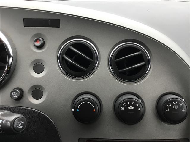 2008 Pontiac Solstice Base (Stk: B3390) in Cornwall - Image 11 of 30