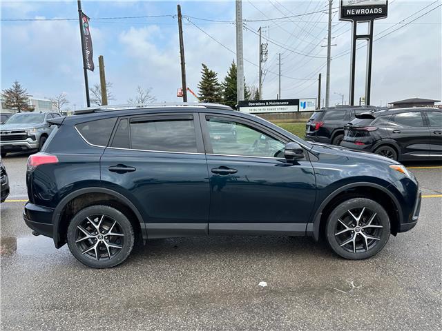 2017 Toyota RAV4 SE (Stk: N17235AA) in Newmarket - Image 2 of 7