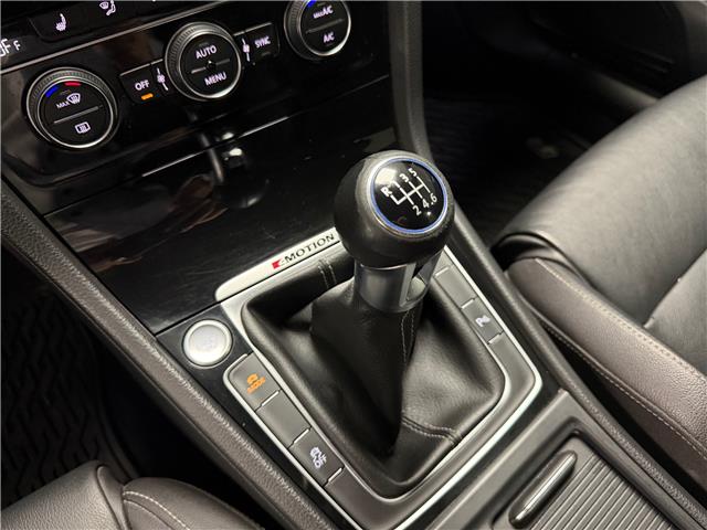 2017 Volkswagen Golf R 2.0 TSI (Stk: A9019-1-1) in Saint-Eustache - Image 21 of 23