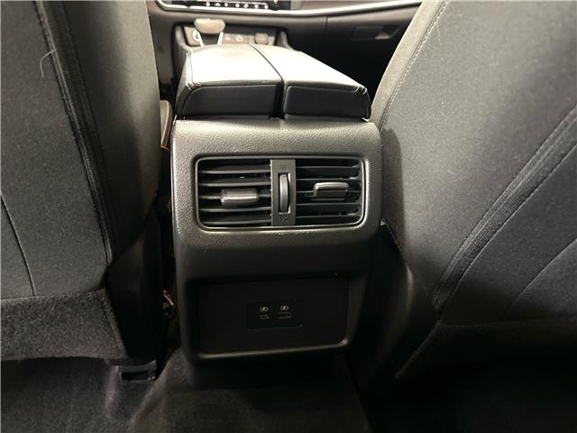 2023 Nissan Rogue SV Moonroof (Stk: 43830J) in Belleville - Image 9 of 26
