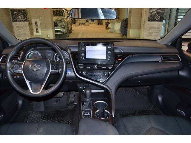 2022 Toyota Camry Hybrid LE (Stk: 26739A) in Kingston - Image 3 of 10