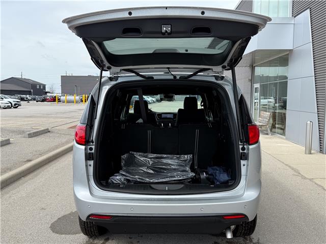 2026 Chrysler Grand Caravan SXT (Stk: MU2394) in London - Image 6 of 28