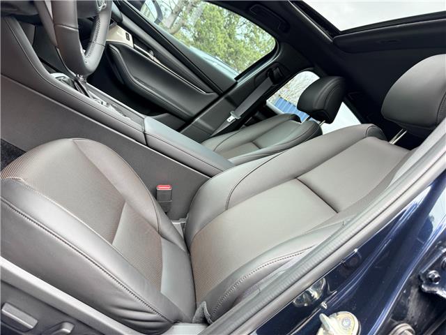 2025 Mazda Mazda3 Sport GT w/Turbo (Stk: 16185) in Newmarket - Image 8 of 50