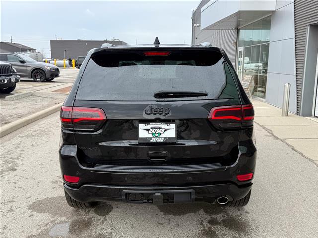 2018 Jeep Grand Cherokee Laredo (Stk: U11119A) in London - Image 5 of 25 2018 Jeep Grand Cherokee Laredo (Stk: U11119A) in London - Image 5 of 25