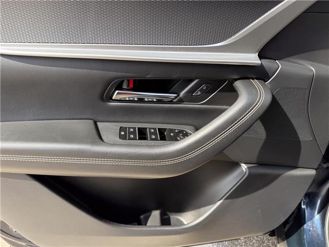 2025 Mazda CX-90 MHEV GT (Stk: U11136) in London - Image 21 of 25