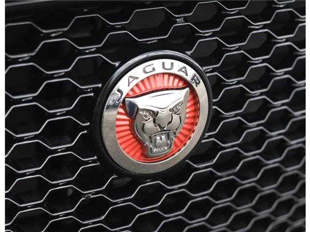 2018 Jaguar F-PACE 25t R-Sport (Stk: TJ59658) in London - Image 13 of 19