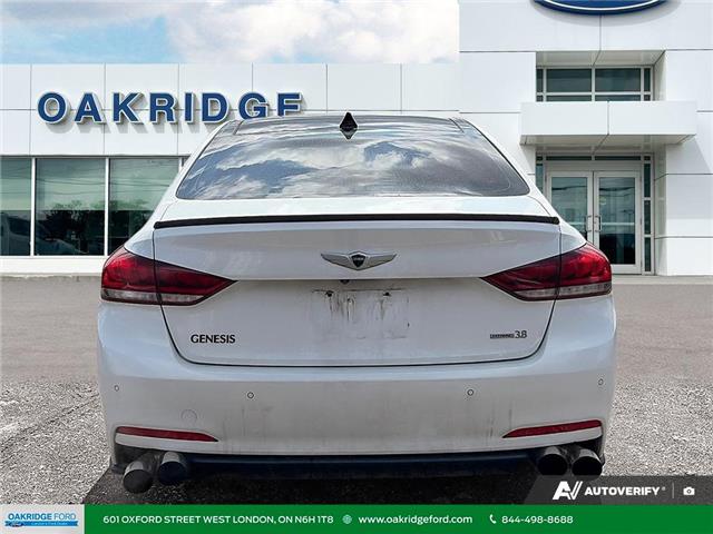 2015 Hyundai Genesis (Stk: U16531A) in London - Image 6 of 13 2015 Hyundai Genesis (Stk: U16531A) in London - Image 6 of 13