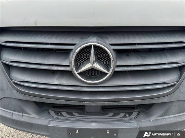 2021 Mercedes-Benz Sprinter 2500 Standard Roof I4 Diesel (Stk: L3194) in London - Image 9 of 25