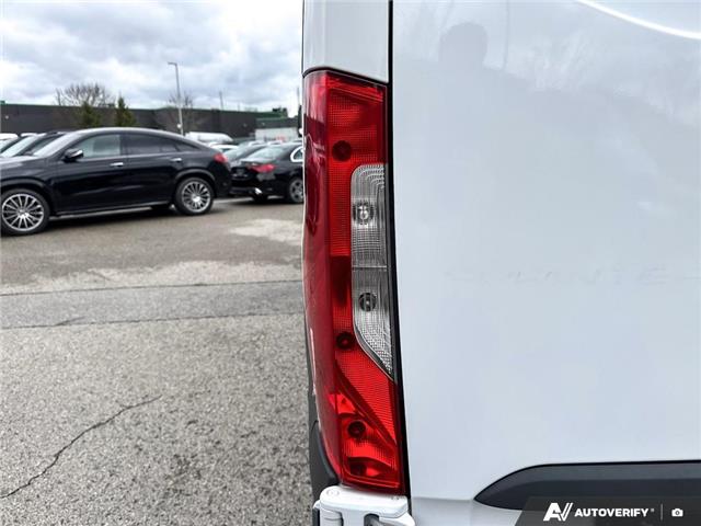 2021 Mercedes-Benz Sprinter 2500 Standard Roof I4 Diesel (Stk: L3194) in London - Image 11 of 25