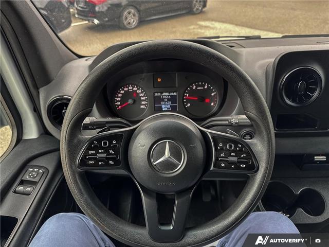 2021 Mercedes-Benz Sprinter 2500 Standard Roof I4 Diesel (Stk: L3194) in London - Image 14 of 25