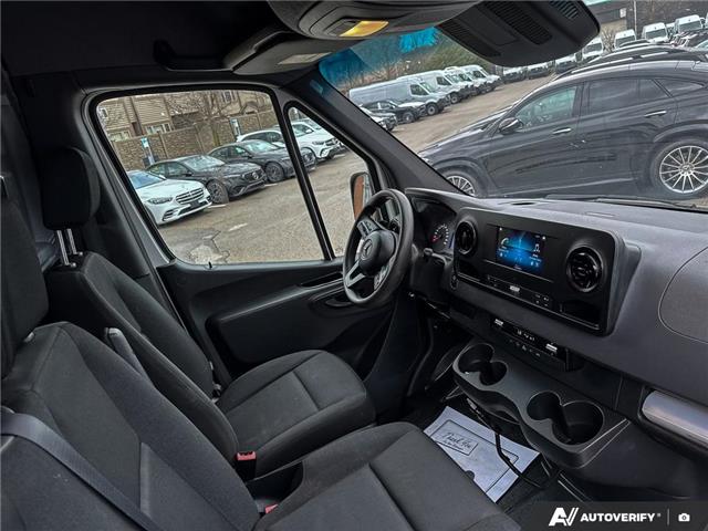 2021 Mercedes-Benz Sprinter 2500 Standard Roof I4 Diesel (Stk: L3194) in London - Image 25 of 25