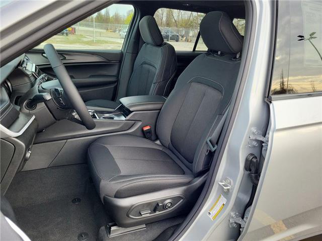 2026 Jeep Grand Cherokee Base (Stk: 260281) in Windsor - Image 13 of 24 2026 Jeep Grand Cherokee Base (Stk: 260281) in Windsor - Image 13 of 24