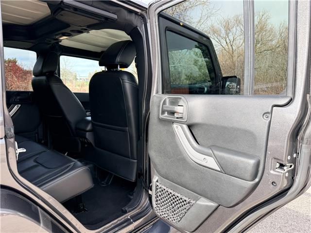 2018 Jeep Wrangler JK Unlimited Sahara (Stk: 16158A) in Newmarket - Image 36 of 48