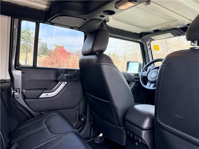 2018 Jeep Wrangler JK Unlimited Sahara (Stk: 16158A) in Newmarket - Image 38 of 48