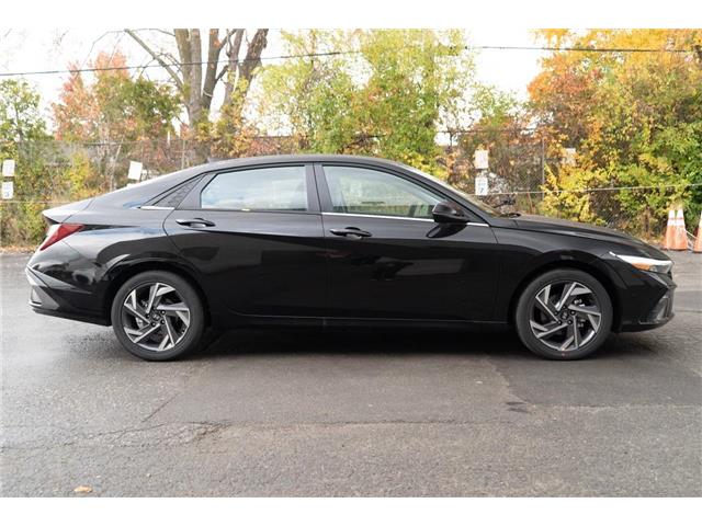 2026 Hyundai Elantra HEV Luxury w/Two-Tone Interior (Stk: S26549) in Ottawa - Image 9 of 24