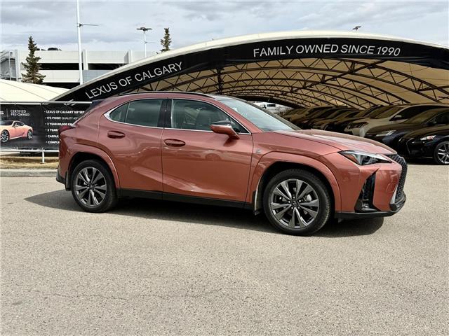2025 Lexus UX 300h Base (Stk: 250843L) in Calgary - Image 2 of 18
