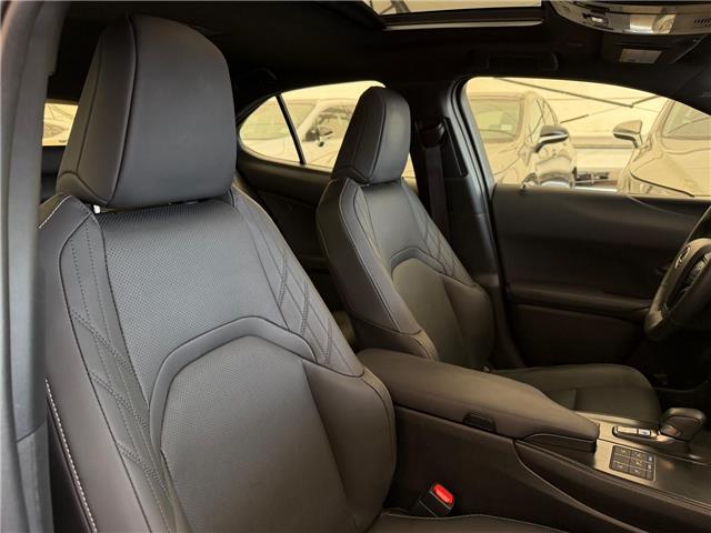 2025 Lexus UX 300h Base (Stk: 250843L) in Calgary - Image 18 of 18