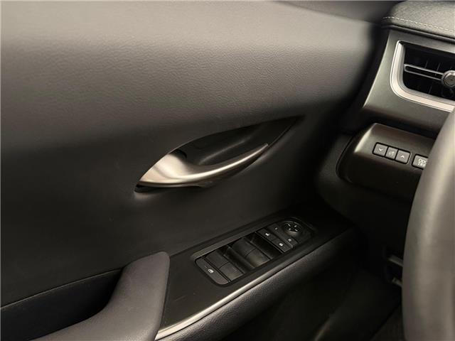 2025 Lexus UX 300h Base (Stk: 250843L) in Calgary - Image 11 of 18
