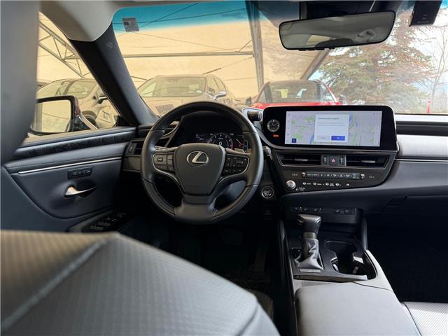2025 Lexus ES 350 Base (Stk: 250201L) in Calgary - Image 10 of 18