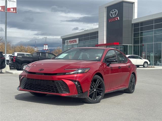 2026 Toyota Camry SE Upgrade (Stk: U054169) in Cranbrook - Image 1 of 20