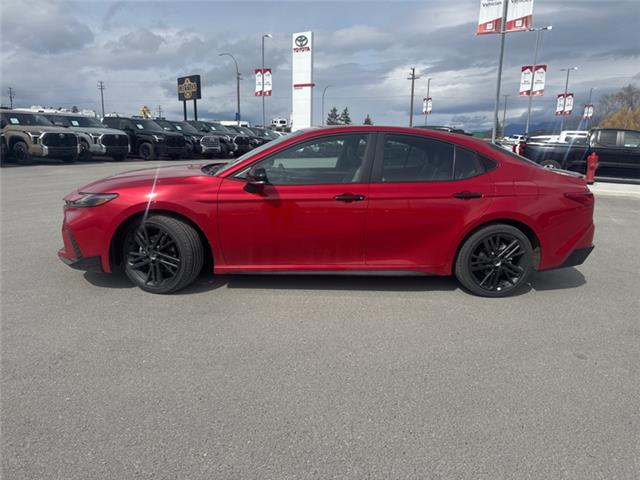 2026 Toyota Camry SE Upgrade (Stk: U054169) in Cranbrook - Image 2 of 20