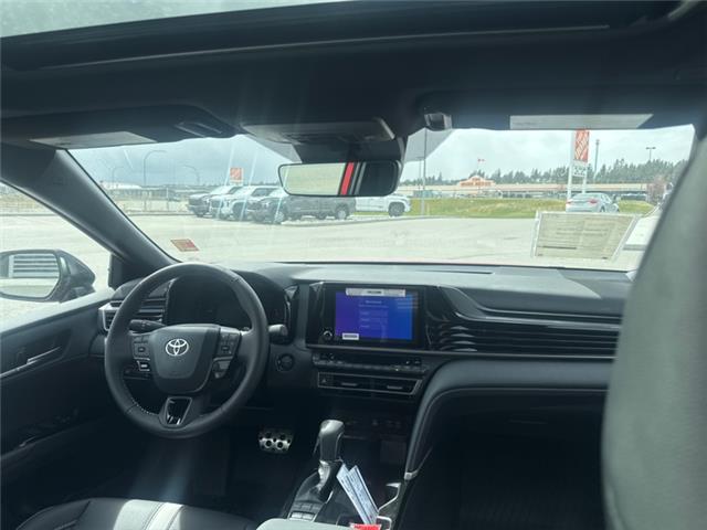 2026 Toyota Camry SE Upgrade (Stk: U054169) in Cranbrook - Image 10 of 20