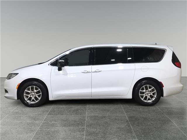 2024 Chrysler Grand Caravan SXT (Stk: P3958) in Sault Ste. Marie - Image 2 of 15