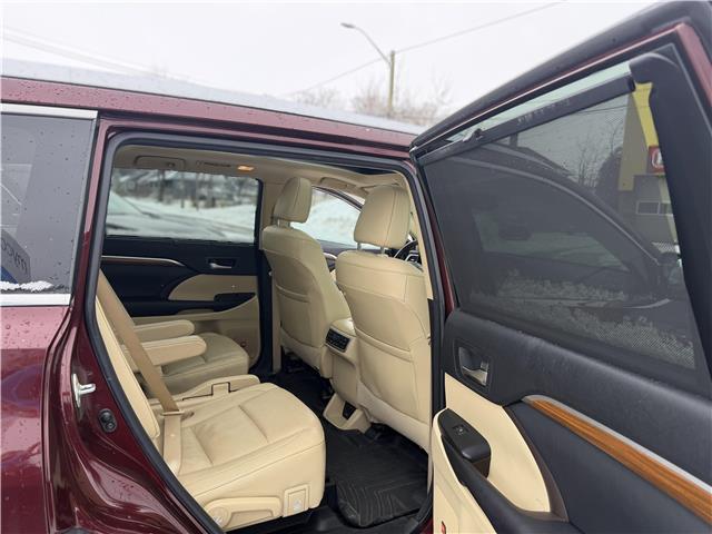 2017 Toyota Highlander  (Stk: 260273) in Ottawa Central - Image 23 of 32