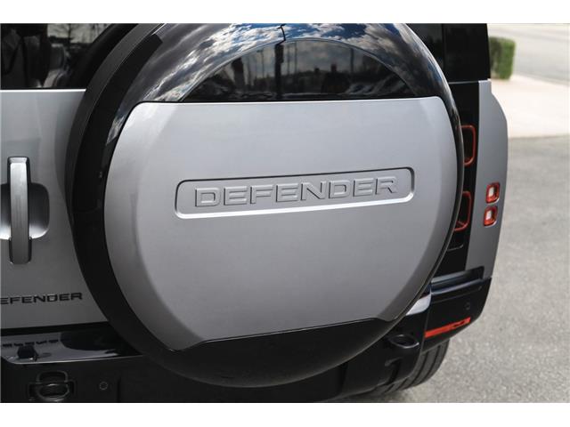 2024 Land Rover Defender P400 X-Dynamic SE (Stk: TL70016) in London - Image 12 of 42