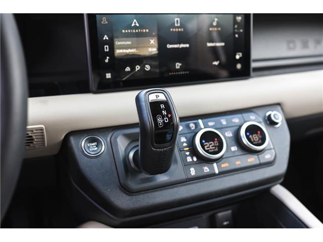 2024 Land Rover Defender P400 X-Dynamic SE (Stk: TL70016) in London - Image 28 of 42