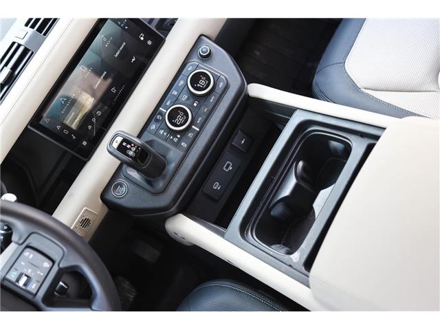 2024 Land Rover Defender P400 X-Dynamic SE (Stk: TL70016) in London - Image 30 of 42