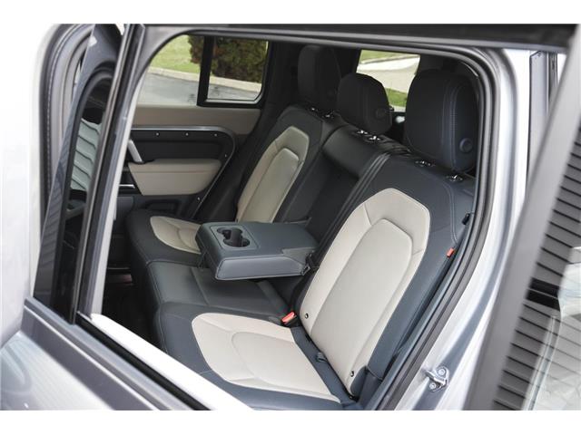 2024 Land Rover Defender P400 X-Dynamic SE (Stk: TL70016) in London - Image 39 of 42