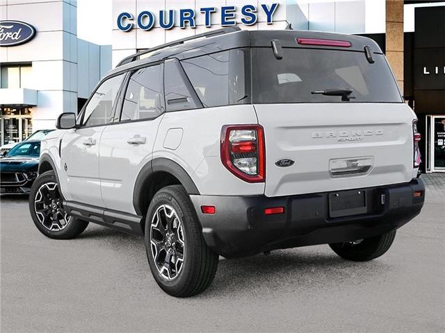 2026 Ford Bronco Sport Outer Banks (Stk: 26BR7490) in London - Image 4 of 10