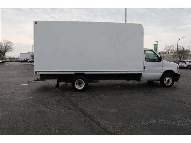2024 Ford E-450 Cutaway Base (Stk: PR19125A) in Windsor - Image 9 of 24