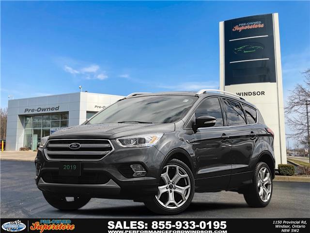 2019 Ford Escape Titanium (Stk: TR14135) in Windsor - Image 1 of 27