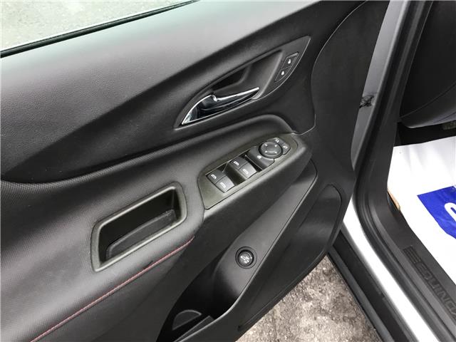 2023 Chevrolet Equinox RS (Stk: B3385) in Cornwall - Image 2 of 30