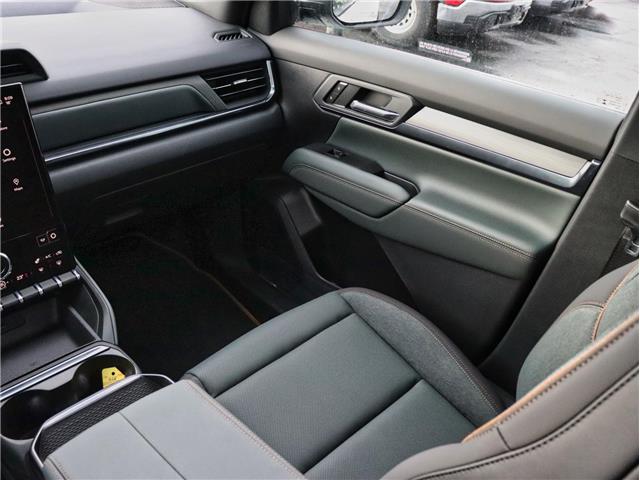 2026 GMC Terrain AT4 (Stk: 26TR53) in Virgil - Image 17 of 28