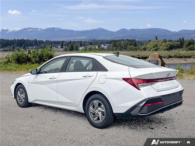 2025 Hyundai Elantra ESSENTIAL (Stk: P3657) in Courtenay - Image 4 of 23