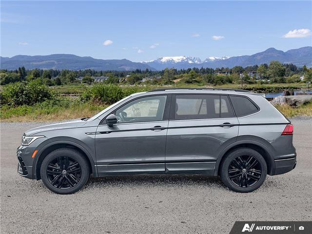 2022 Volkswagen Tiguan Comfortline R-Line Black Edition (Stk: TT113272A) in Courtenay - Image 3 of 16