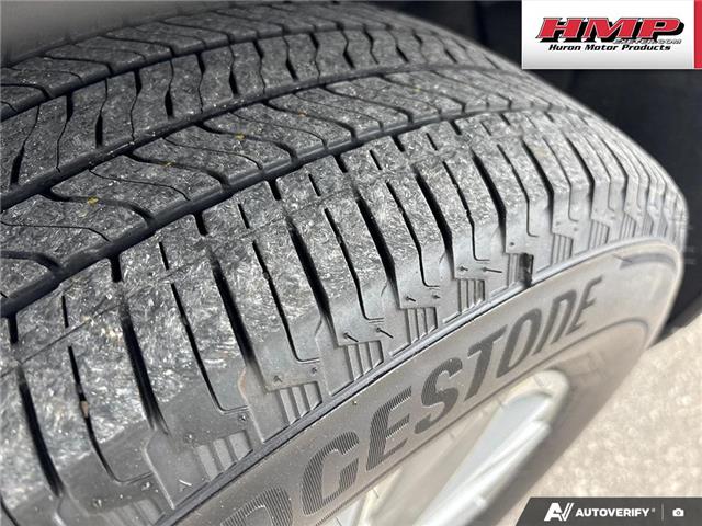 2023 Chevrolet Traverse LT Cloth (Stk: 95925) in Exeter - Image 7 of 28