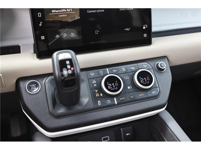 2023 Land Rover Defender X-Dynamic SE (Stk: TL18157) in London - Image 24 of 39