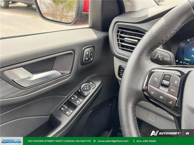 2025 Ford Escape PHEV (Stk: CAP16601) in London - Image 21 of 29