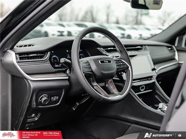 2026 Jeep Grand Cherokee Base (Stk: 26183) in Essex-Windsor - Image 13 of 27