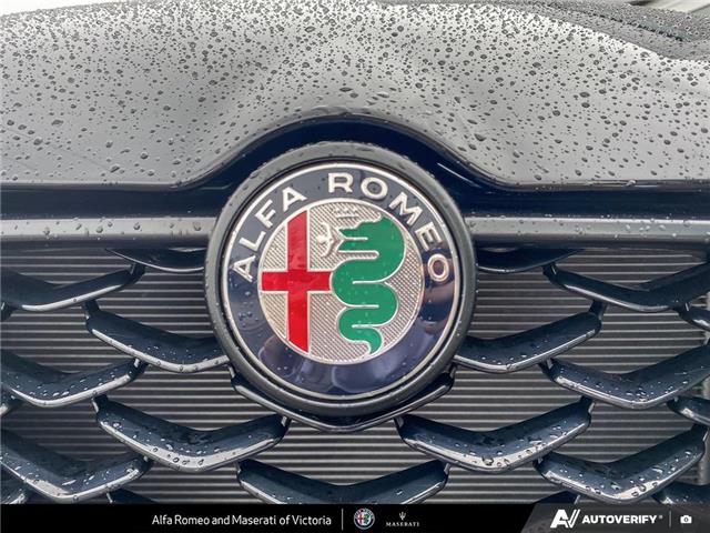 2025 Alfa Romeo Tonale PHEV Base (Stk: 912350) in Victoria - Image 9 of 25