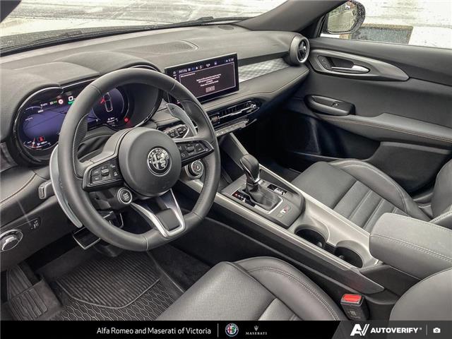 2025 Alfa Romeo Tonale PHEV Base (Stk: 912350) in Victoria - Image 13 of 25