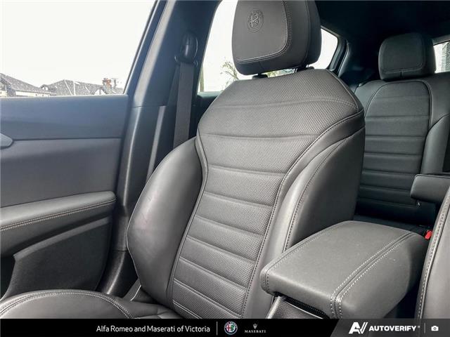 2025 Alfa Romeo Tonale PHEV Base (Stk: 912350) in Victoria - Image 20 of 25