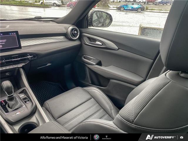 2025 Alfa Romeo Tonale PHEV Base (Stk: 912350) in Victoria - Image 25 of 25
