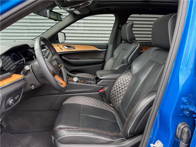 2023 Jeep Grand Cherokee Summit (Stk: U11142) in London - Image 9 of 31